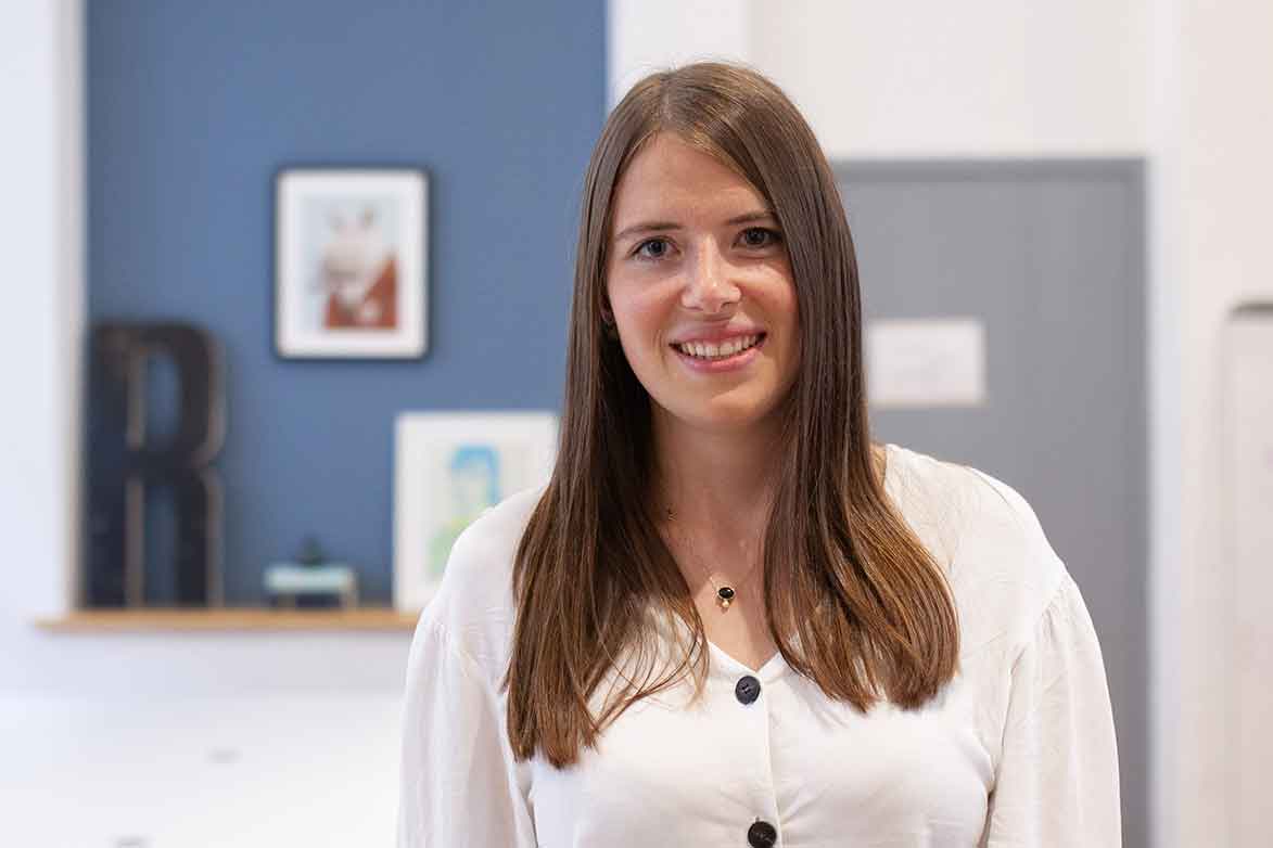 eva-maria_loeffl_2023_full