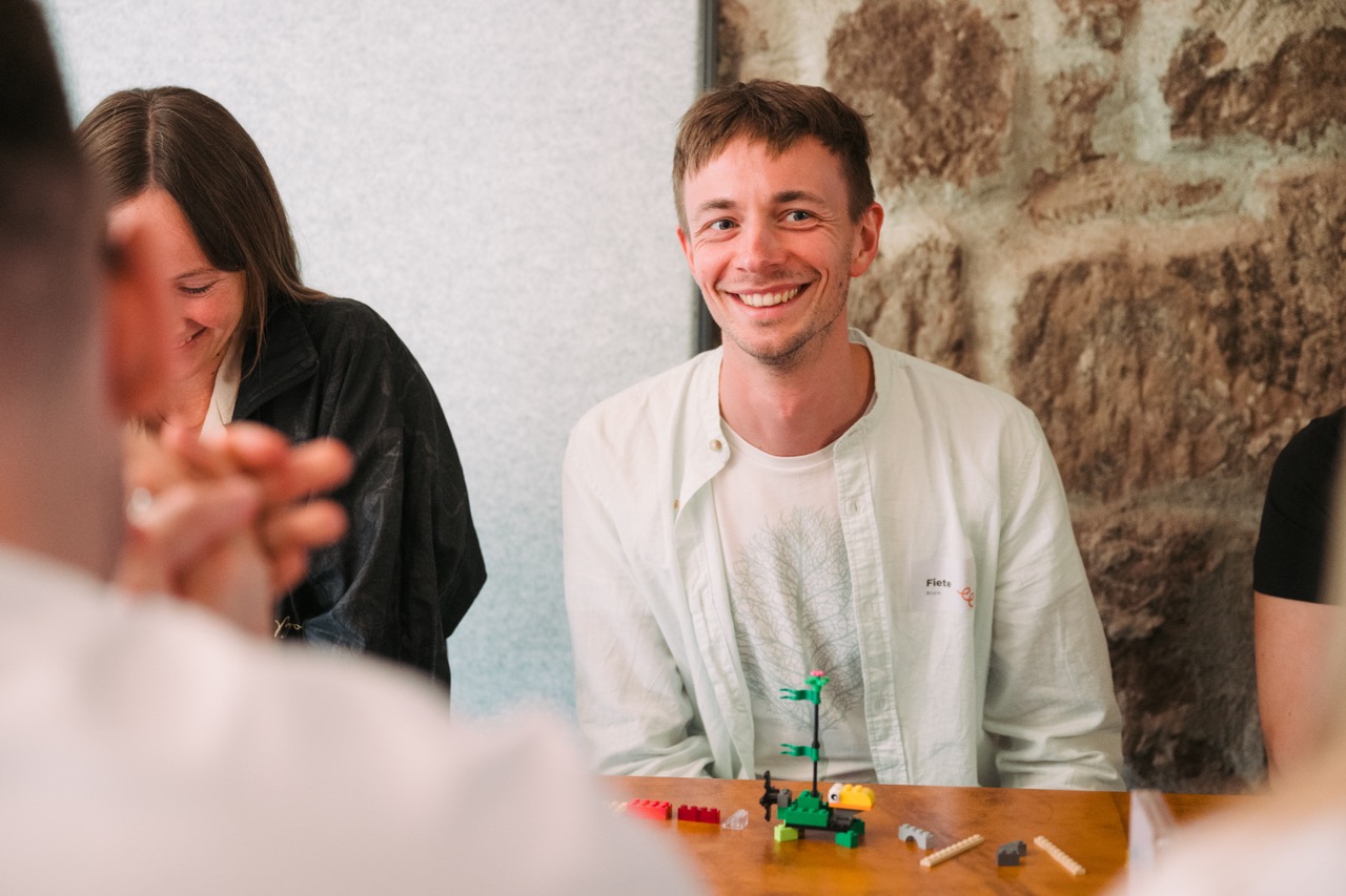 gross-2024_the_dive_loop_fellow_forum_juni_tag02_06411_srgb-1