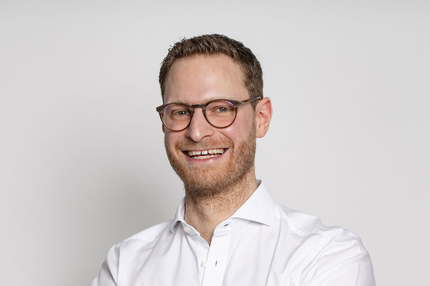 sebastian-dinzenhofer_thedive_full